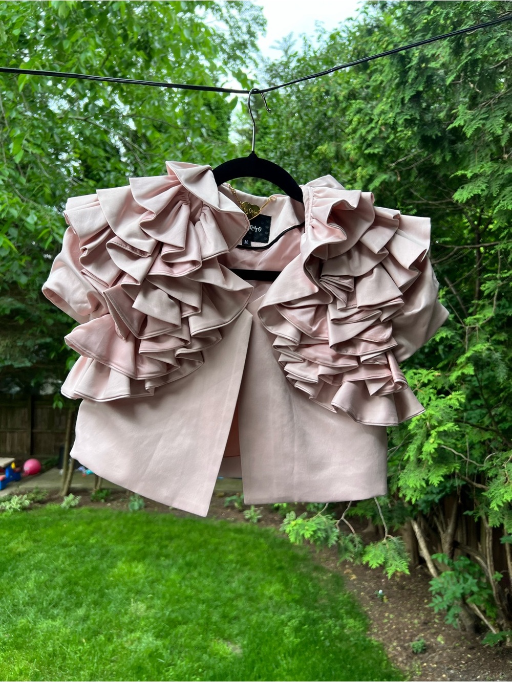 Short Ruffle-Shoulder Jacket in Dusty Pink